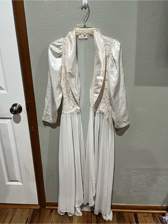 Victoria's Secret Other - Ivory Satin & Chiffon Long Open Robe with Lace Trim Vintage Victoria Secret